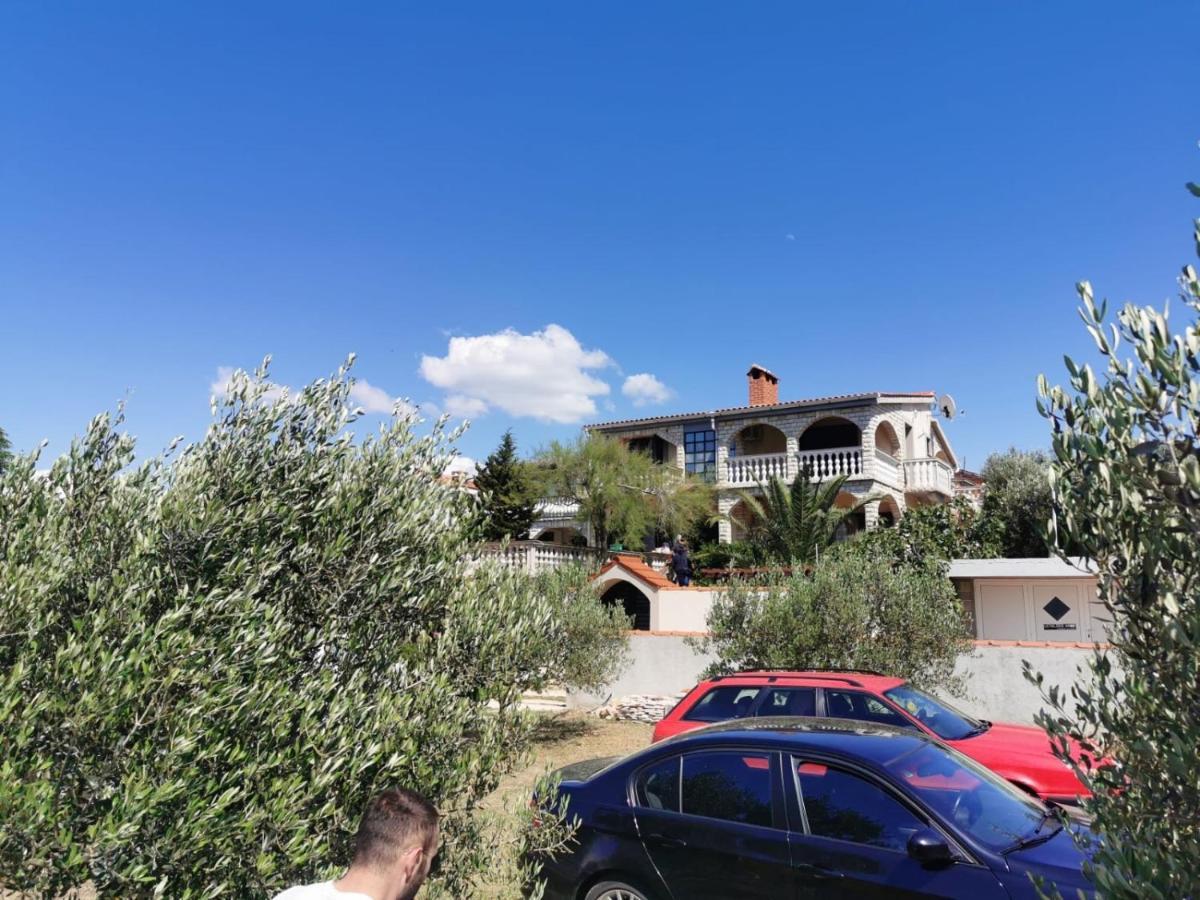 Apartman Ankica Vir Exterior foto